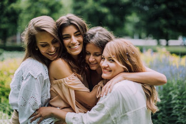 Calin en groupe