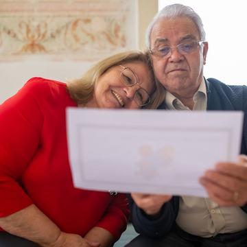 Journal familial pour grands-parents : lequel choisir en 2026 ?